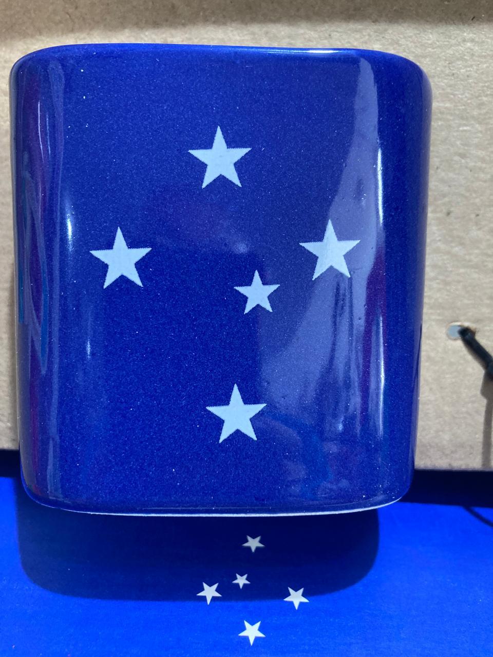 imagem de CANECA OFICIAL CRUZEIRO PORCELANA 220 ML QUADRADA