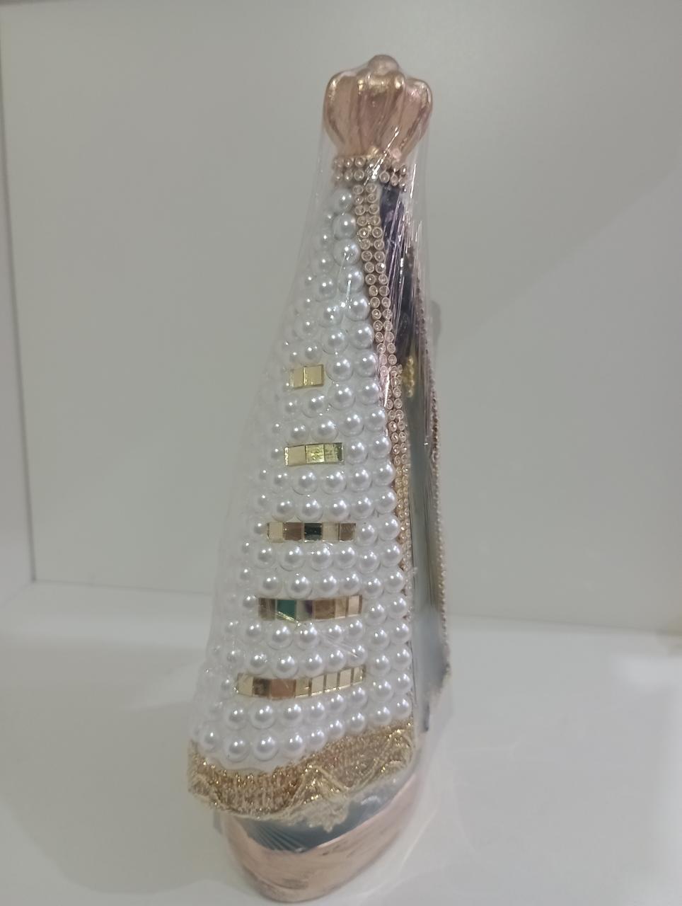 imagem de Nossa Senhora Aparecida Gesso 25 cm pérolas branca acabamento dourado