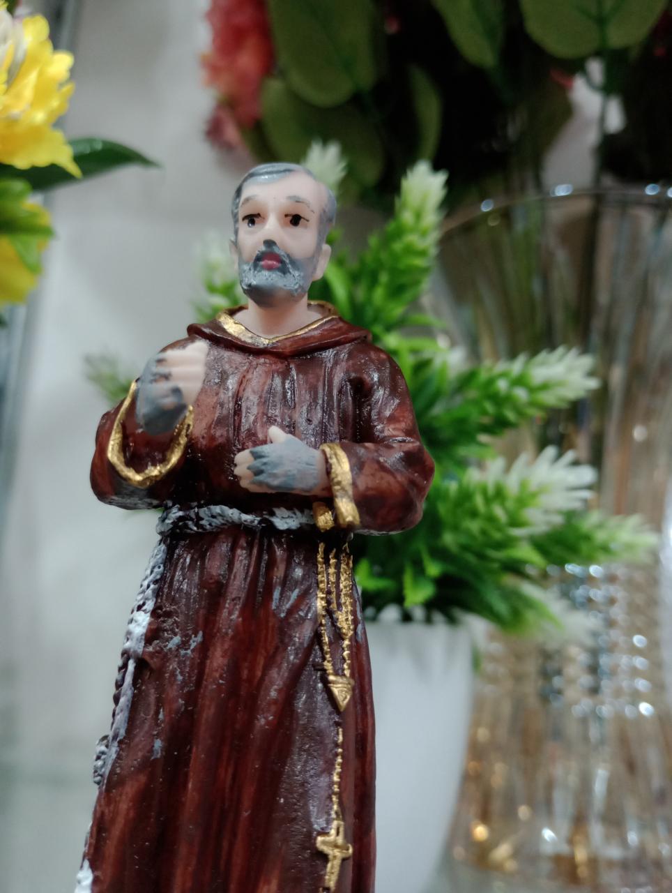 imagem de São Padre Pio Resina 15 cm