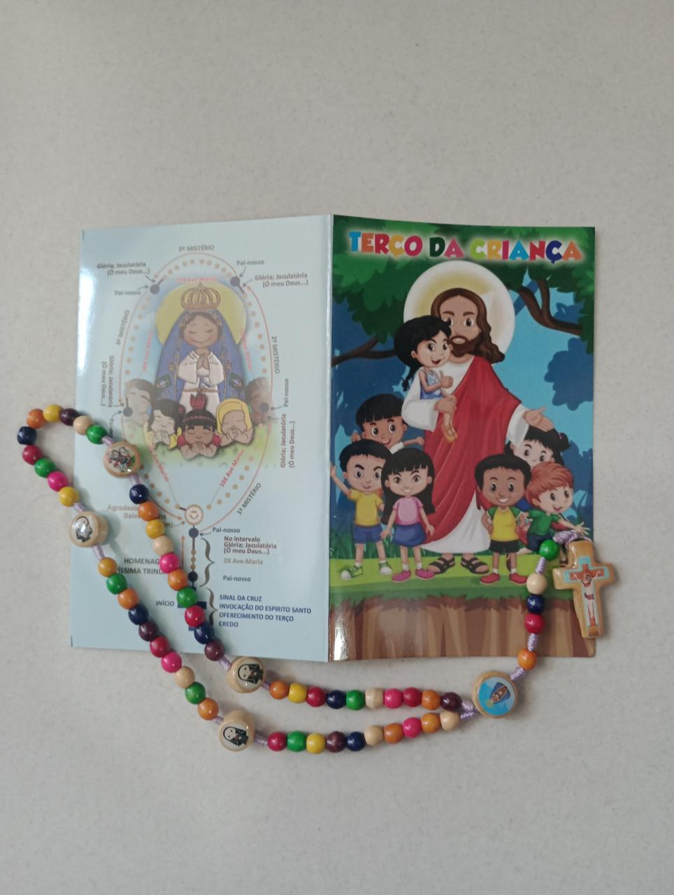 imagem de Terço madeira infantil com Oração