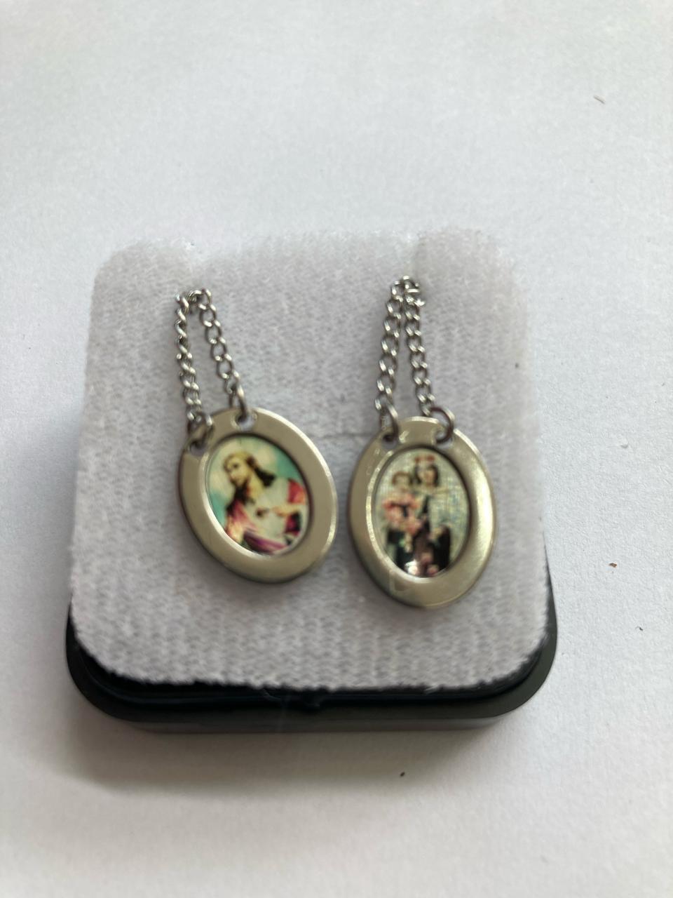 imagem de ESCAPULÁRIO AÇO INOX NOSSA SENHORA DO CARMO E SAGRADO CORAÇÃO DE JESUS OVAL